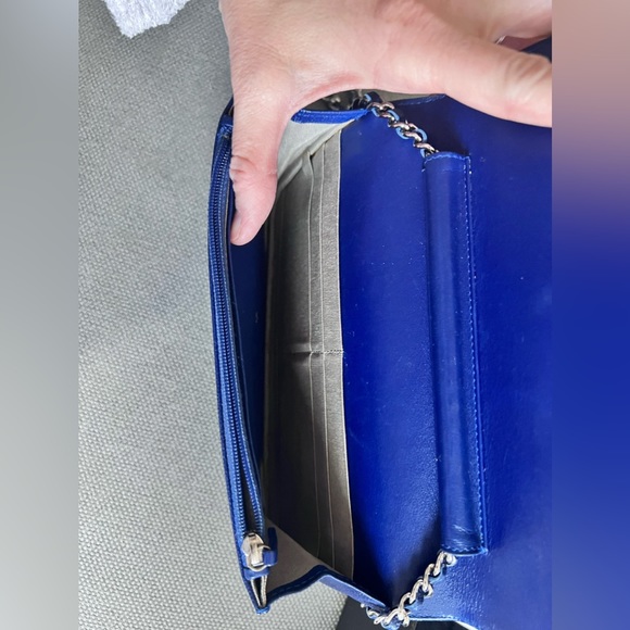 Chanel Sevruga Caviar Wallet On A Chain - Picture 4 of 11